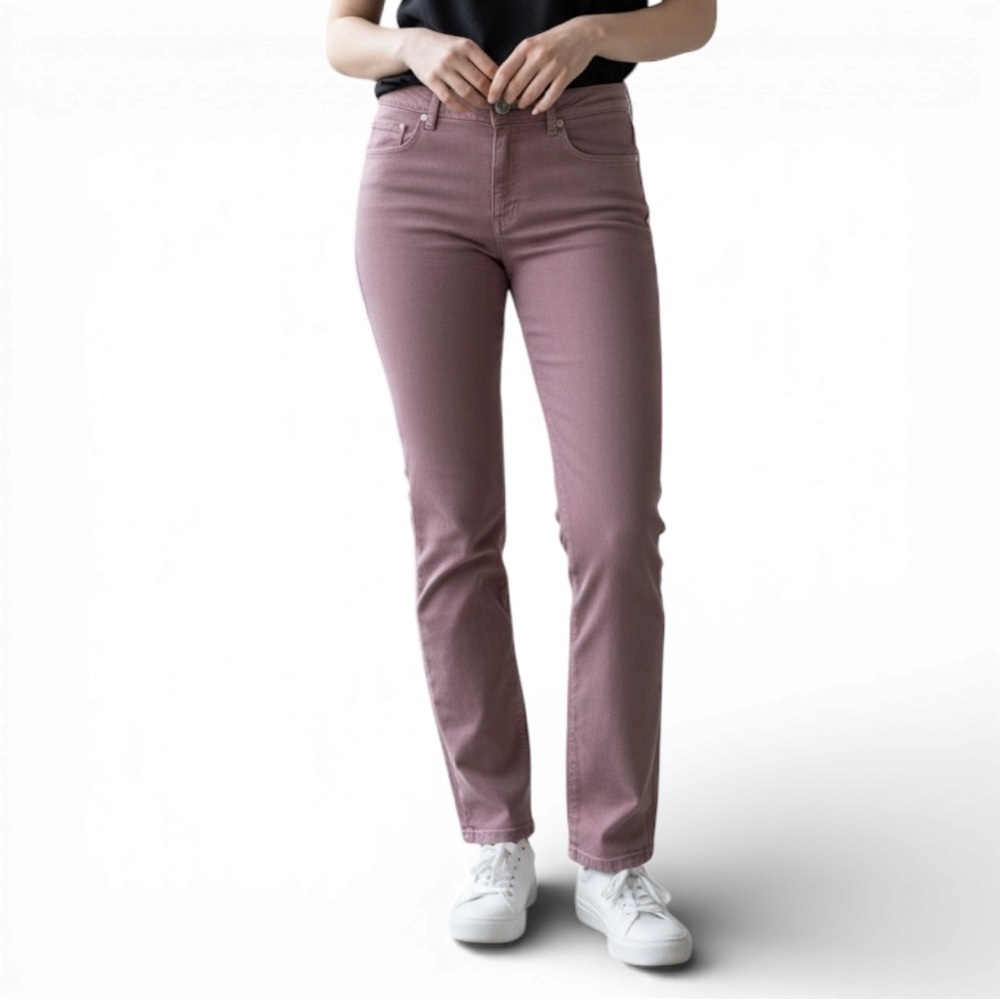 Escada Women's Sparkly Dusty Rose Straight Leg Jeans size 44- (12-14 )